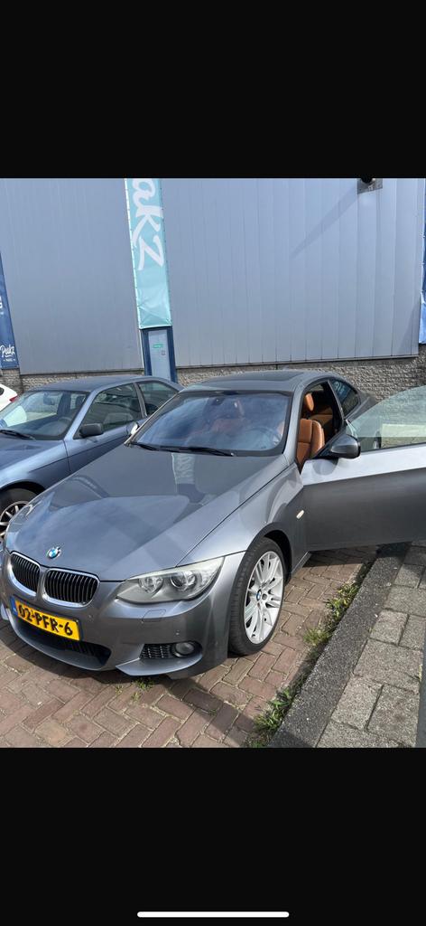 Bmw 335i Xdrive, Auto's, Voorwielaandrijving, 4 cilinders, Zwart, Origineel Nederlands