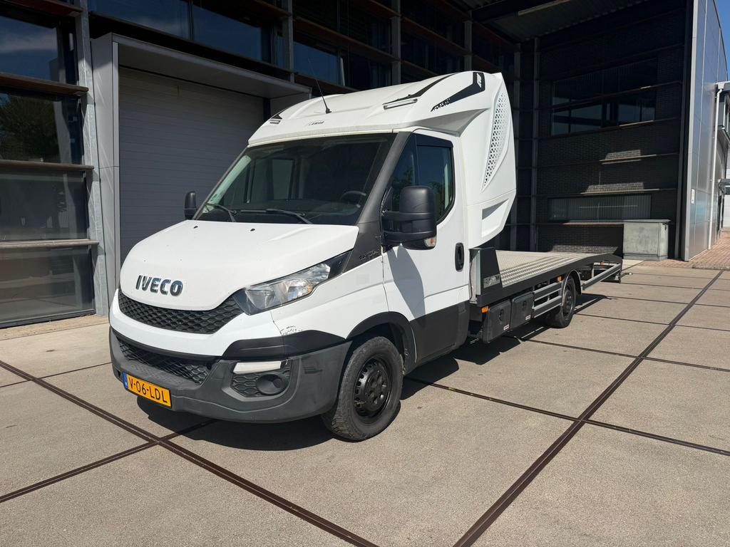 Iveco Daily 2014 | OPRIJWAGEN | SLAAPCABINE | ELEKTR. LIER|, 2421 kg, Zwart, 2287 cc, Iveco