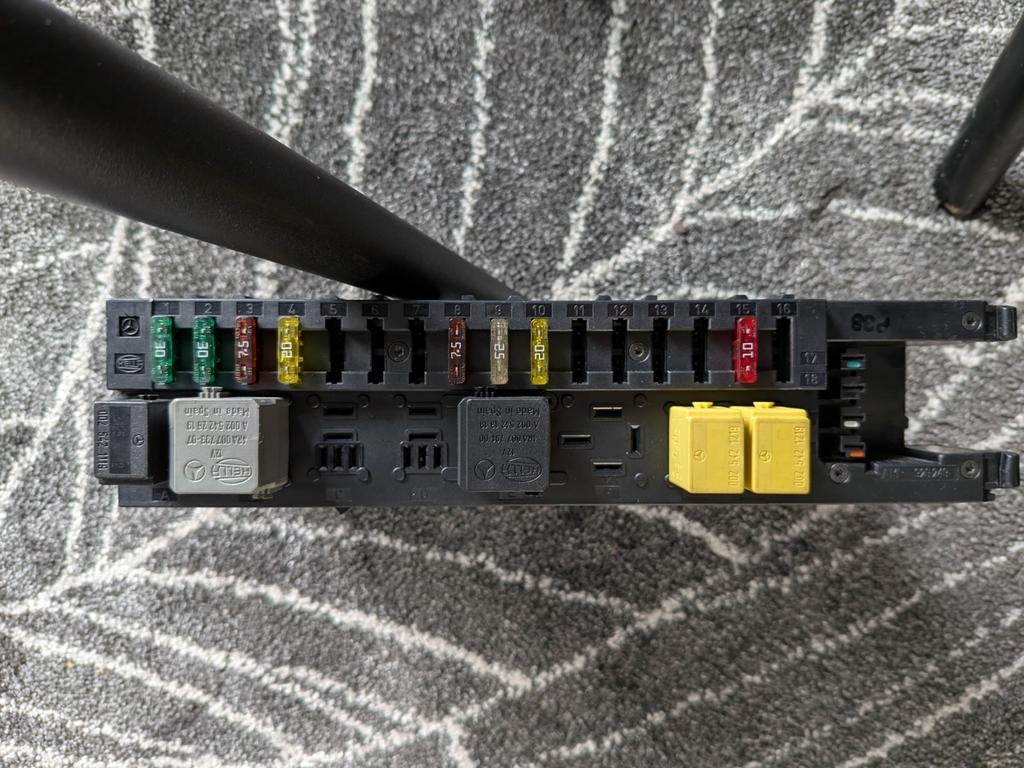 Mercedes-Benz sam module g klasse 463 540 10 50 fuse box, Auto-onderdelen, Ophalen of Verzenden, Gebruikt, Mercedes-Benz