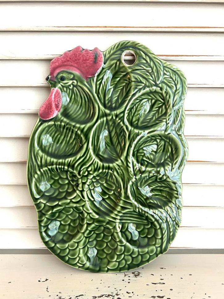Vintage eierschaal groen glazuur aardewerk kip, Diversen, Pasen, Ophalen