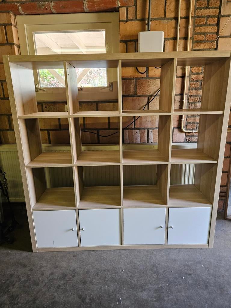 16 vakken kallax met 4 deurtjes, Ophalen, Zo goed als nieuw, 25 tot 50 cm, Minder dan 100 cm
