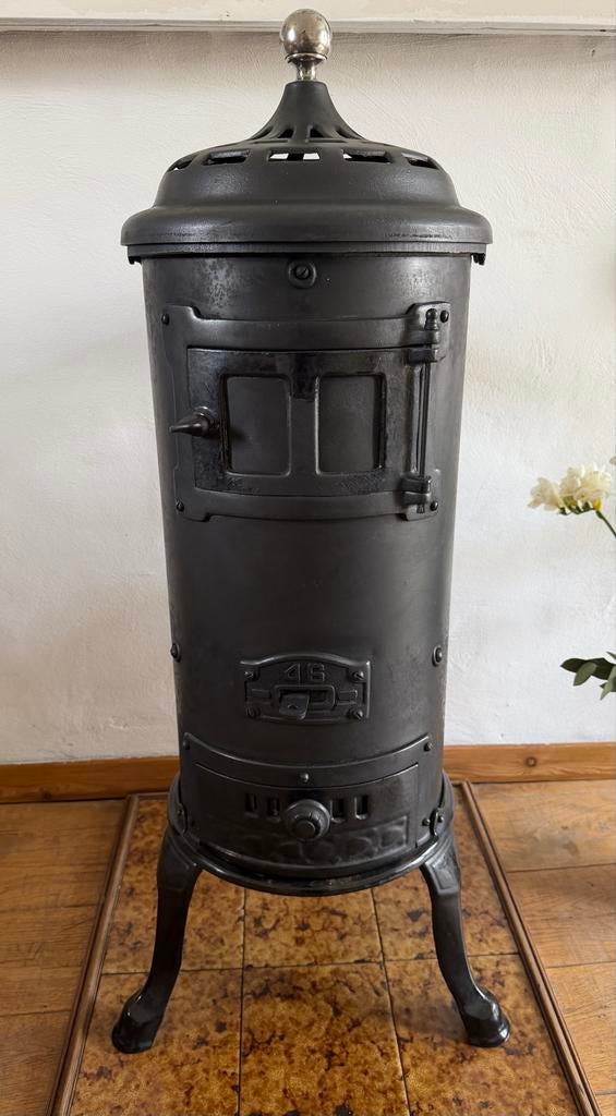 Vintage gietijzeren cilinderkachel, Huis en Inrichting, Kachels, Ophalen, Houtkachel, Zo goed als nieuw, Vrijstaand