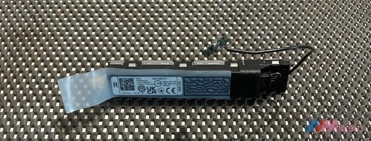 VW TIGUAN ANTENNE VERSTERKER RECHTS 5NA035577, Auto diversen, Autoradio's, Gebruikt, Ophalen of Verzenden