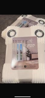 GEZOCHT! Gordijn Action 140x260 cm, Huis en Inrichting, Stoffering | Gordijnen en Lamellen, Ophalen, 100 tot 150 cm, 200 cm of meer