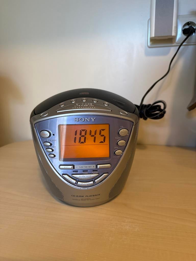 Sony Dreammachine FM/AM wekkerradio radio met CD-speler, Ophalen of Verzenden, Gebruikt