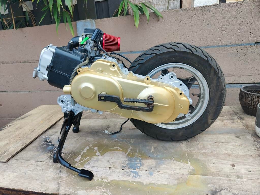 Sportieve QMB139 50CC GY6 Motorblok - Klaar voor installatie, Ophalen of Verzenden, Gebruikt, Blok, Overige merken