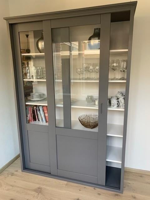 Kast, Ophalen, 100 tot 150 cm, 200 cm of meer, Grenenhout