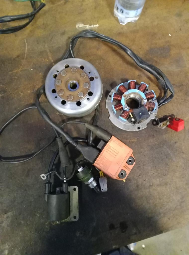 Gilera runner lc ontsteking vers, Ophalen of Verzenden, Zo goed als nieuw, Blok