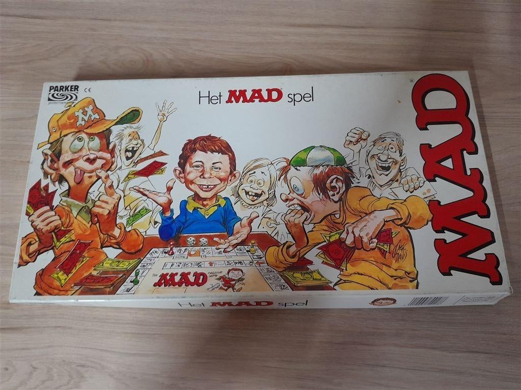Het mad spel - s1377, Hobby en Vrije tijd, Gezelschapsspellen | Bordspellen, Verzenden, Zo goed als nieuw