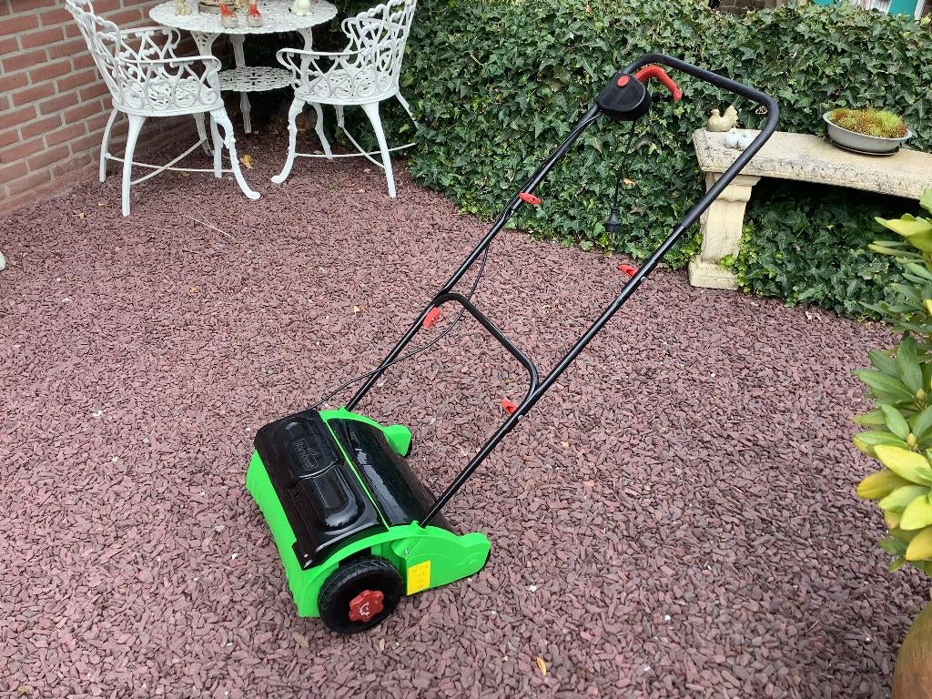 Florabest verticuteermachine, als nieuw eenmaal gebruikt, Tuin en Terras, Verticuteermachines, Ophalen, Zo goed als nieuw, Elektrisch