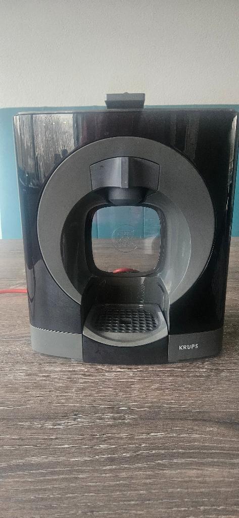 Dolce Gusto, Witgoed en Apparatuur, Koffiezetapparaten, Gebruikt, Koffiepads en cups, Koffiemachine, 2 tot 4 kopjes, Afneembaar waterreservoir