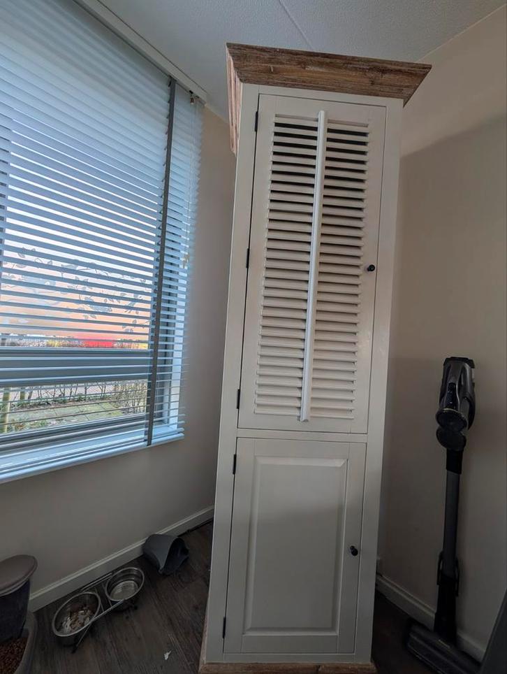 Landelijke kast met shutters answoonshop, Huis en Inrichting, Kasten | Overige, Gebruikt, Ophalen
