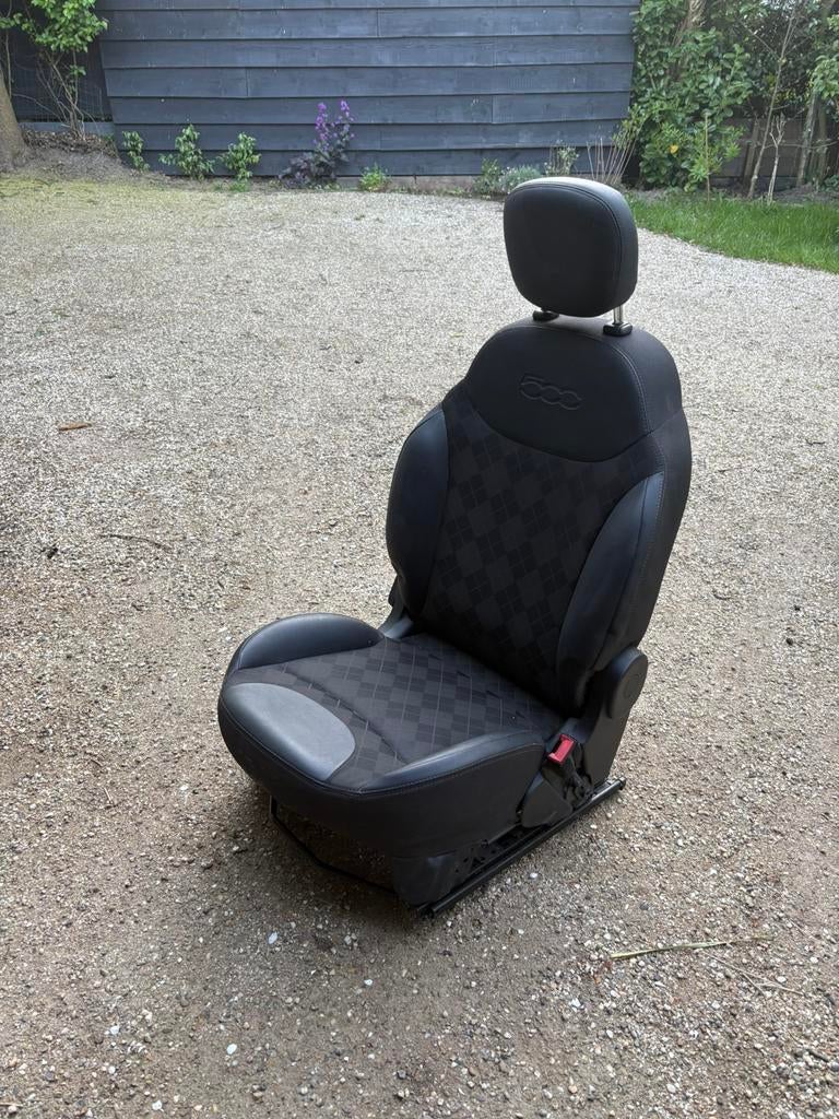 Fiat 500L rechter passagier stoel, Auto-onderdelen, Interieur en Bekleding, Ophalen, Nieuw, Fiat