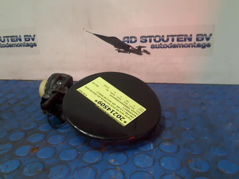 Tankklep Toyota Yaris III (P13) (2012-03/2020-09), Gebruikt, Kundenbetreuung@toyota.de, Toyota-Allee 2, Köln 50858, , Duitsland