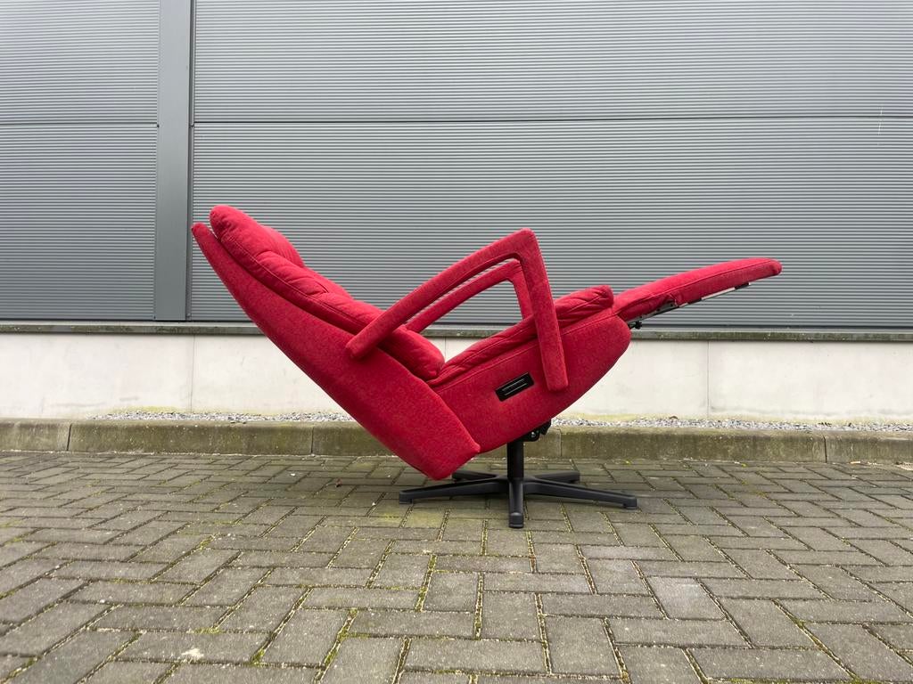 Mooie elektrische rode relax fauteuil / relax stoel L, Huis en Inrichting, Fauteuils, Ophalen, Minder dan 75 cm, Zo goed als nieuw