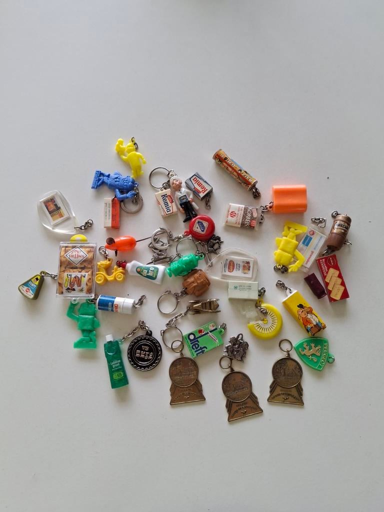 Sleutelhangers., Verzamelen, Ophalen of Verzenden, Gebruikt
