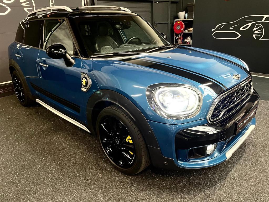 Mini Cooper Countryman 2.0 S E ALL4 PANO NAVI LEER BTW 175 P, Automaat, Gebruikt, Zwart, Blauw