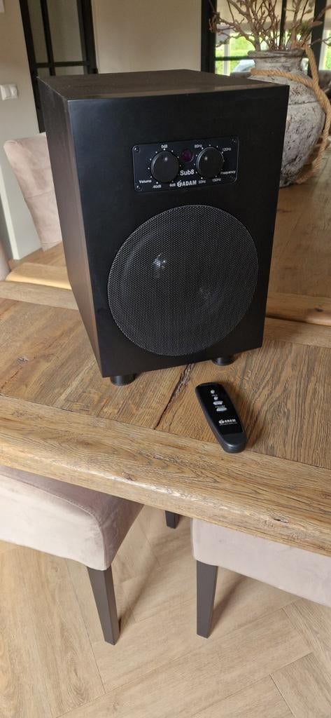 ADAM Audio Sub8 Subwoofer met afstandsbediening, Overige merken, Subwoofer, Ophalen of Verzenden, Zo goed als nieuw
