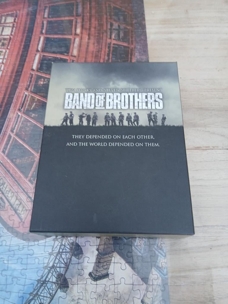 DVD Band of Brothers Compleet, Cd's en Dvd's, Dvd's | Tv en Series, Vanaf 16 jaar, Ophalen of Verzenden, Zo goed als nieuw