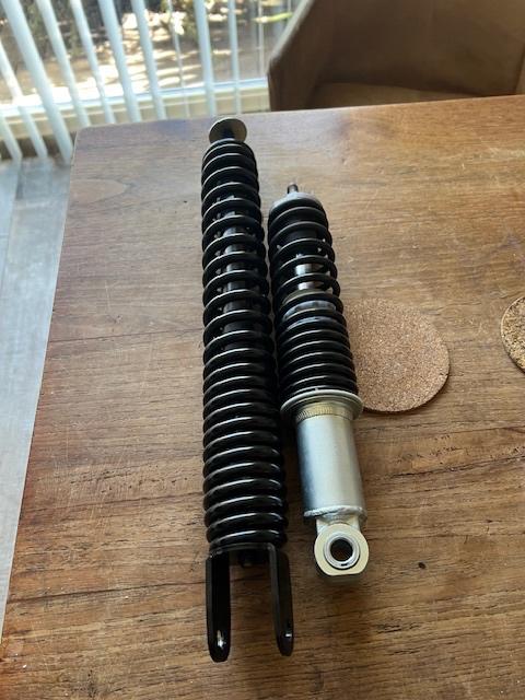 Nieuwe set SCHOKBREKERS voor Vespa Primavera of Sprinter!!!!, Ophalen, Nieuw, Overige typen, Vespa