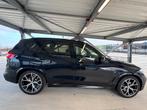 BMW X5 45e M-SPORT High Executive Plus | Pano | Autopilot, Auto's, BMW, 77 km/l, Met garantie (alle), Stoelverwarming, Zwart