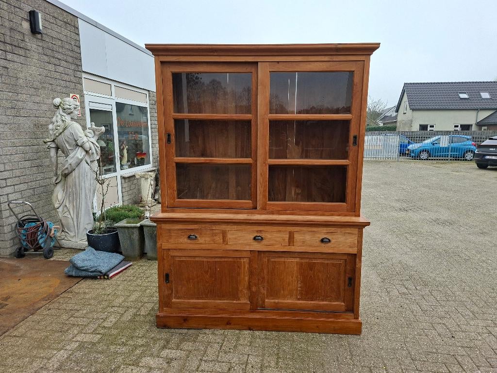 massief teakhout vitrinekast met schuifdeuren, Huis en Inrichting, Kasten | Vitrinekasten, 200 cm of meer, Teakhout, Ophalen of Verzenden