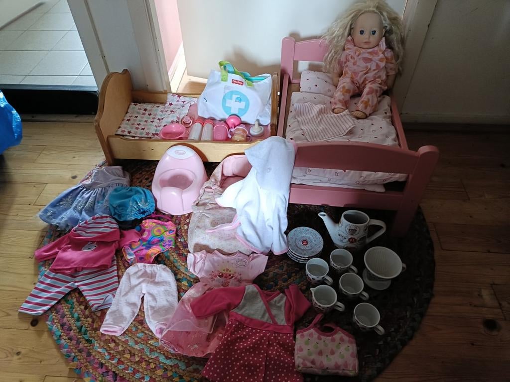 Poppen spullen en pop, Ophalen, Gebruikt