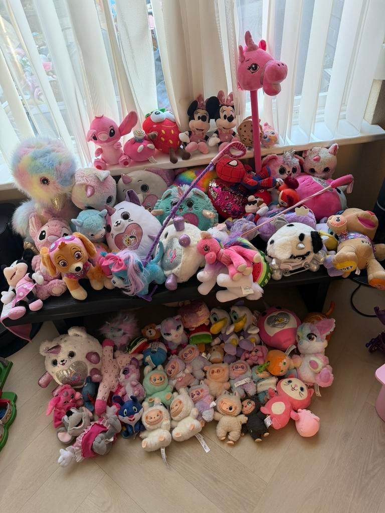 Knuffels, Ophalen, Zo goed als nieuw