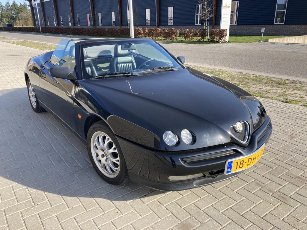 Alfa Romeo Spider 2.0 Twin Spark 16V 1999 Zwart, 1345 kg, Zwart, Cabriolet, Spider
