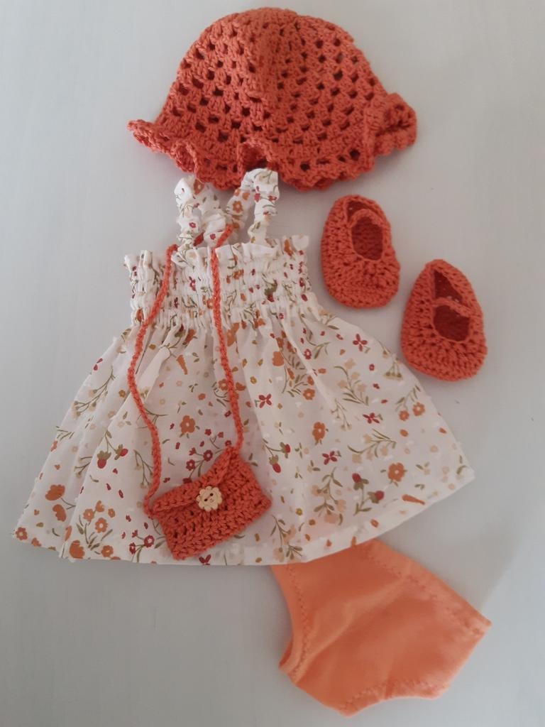 Jurkje, hoedje, tasje, slofjes, onderbroekje Babyborn 43 cm, Kinderen en Baby's, Babykleding | Mutsen, Sjaals en Wanten, Ophalen of Verzenden