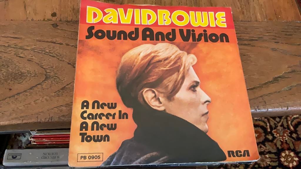 David Bowie. Sound and Vison, Ophalen of Verzenden, Zo goed als nieuw, Pop