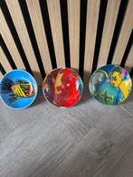 Set van 3 kleurrijke decoratieve schaaltjes ,gesigneerd, Verzenden