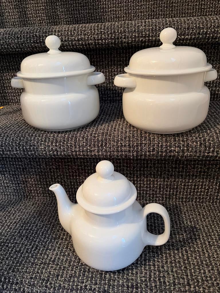 Arzberg wit porselein: theepot en 2 dekschalen, Ophalen, Overige typen, Zo goed als nieuw, Effen