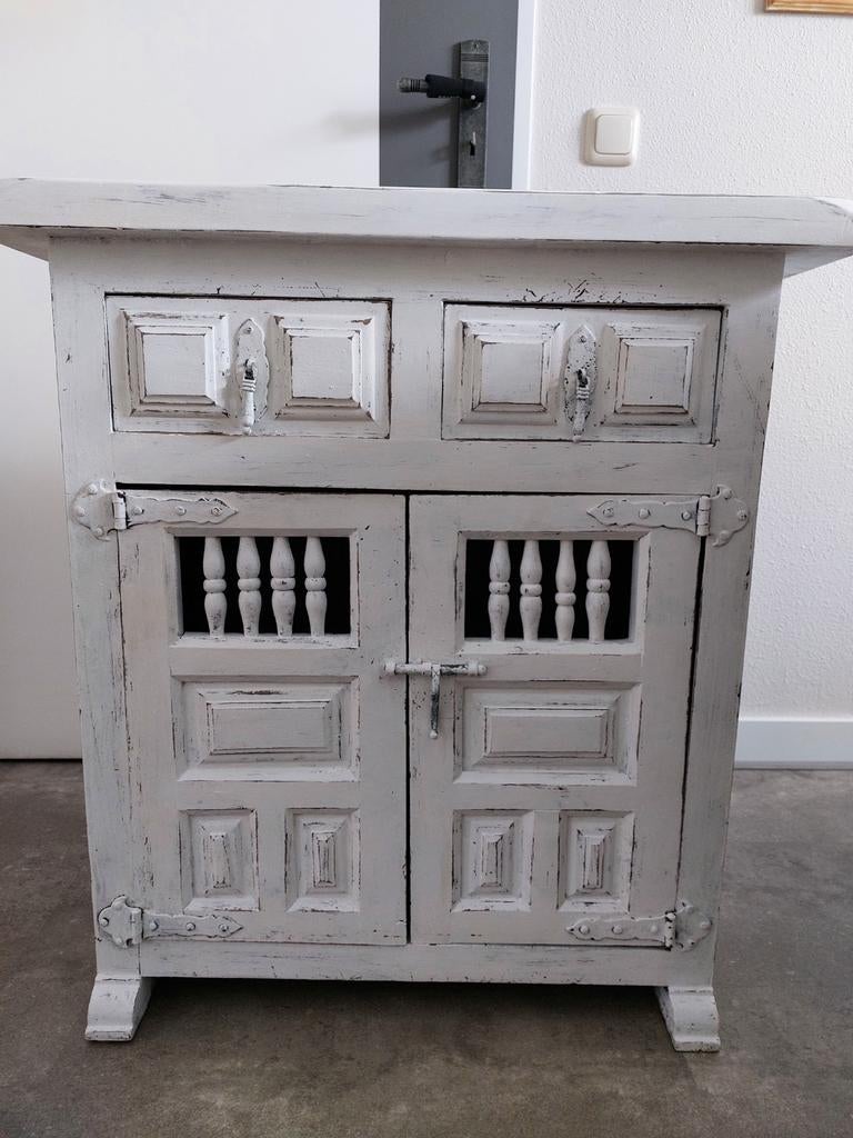 Vintage Spaans brocant kastje., Ophalen, Gebruikt, 25 tot 50 cm, 50 tot 100 cm