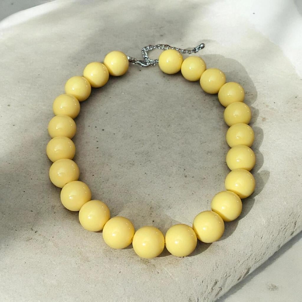 Stijlvolle Gele Kralen Ketting, Sieraden, Tassen en Uiterlijk, Kettingen, Overige materialen, Verstelbaar, Geel, Nieuw