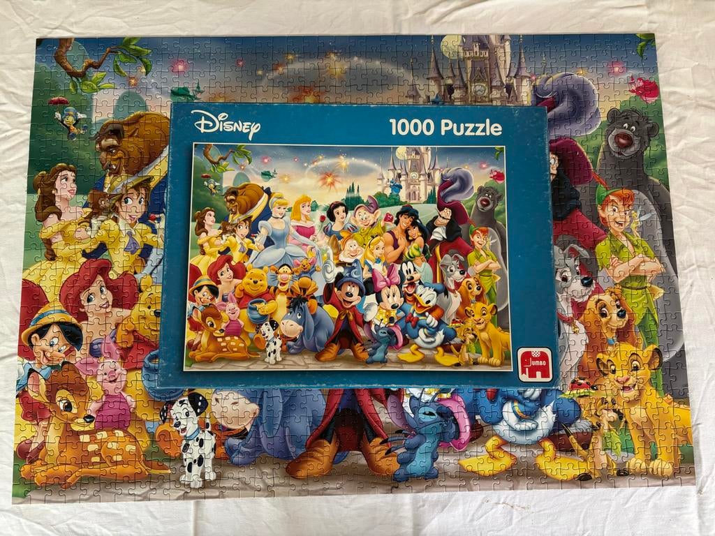 Jumbo Walt Disney 1000 stukjes puzzel Mickey and Friends!, Ophalen of Verzenden, 500 t/m 1500 stukjes, Zo goed als nieuw, Legpuzzel
