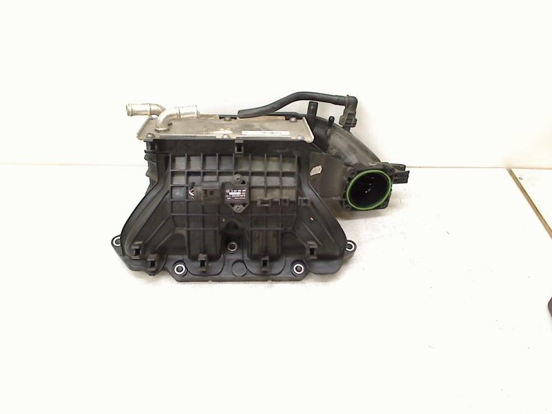 Inlaatspruitstuk Audi A1 Sportback (8XA/8XF) 03c129709ah, Gebruikt, Auto-Union-Straße  1, Ingolstadt 85057, , Duitsland, Info@audi.de