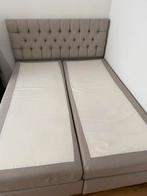 Mooie nette boxspring, Ophalen of Verzenden, Zo goed als nieuw, Tweepersoons
