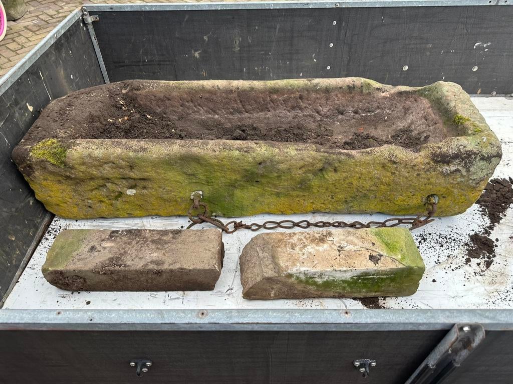 Grote Bentheimer zandsteen bloembak / trog, Tuin en Terras, Bloembakken en Plantenbakken, Ophalen, Gebruikt, Metaal, 30 tot 60 cm