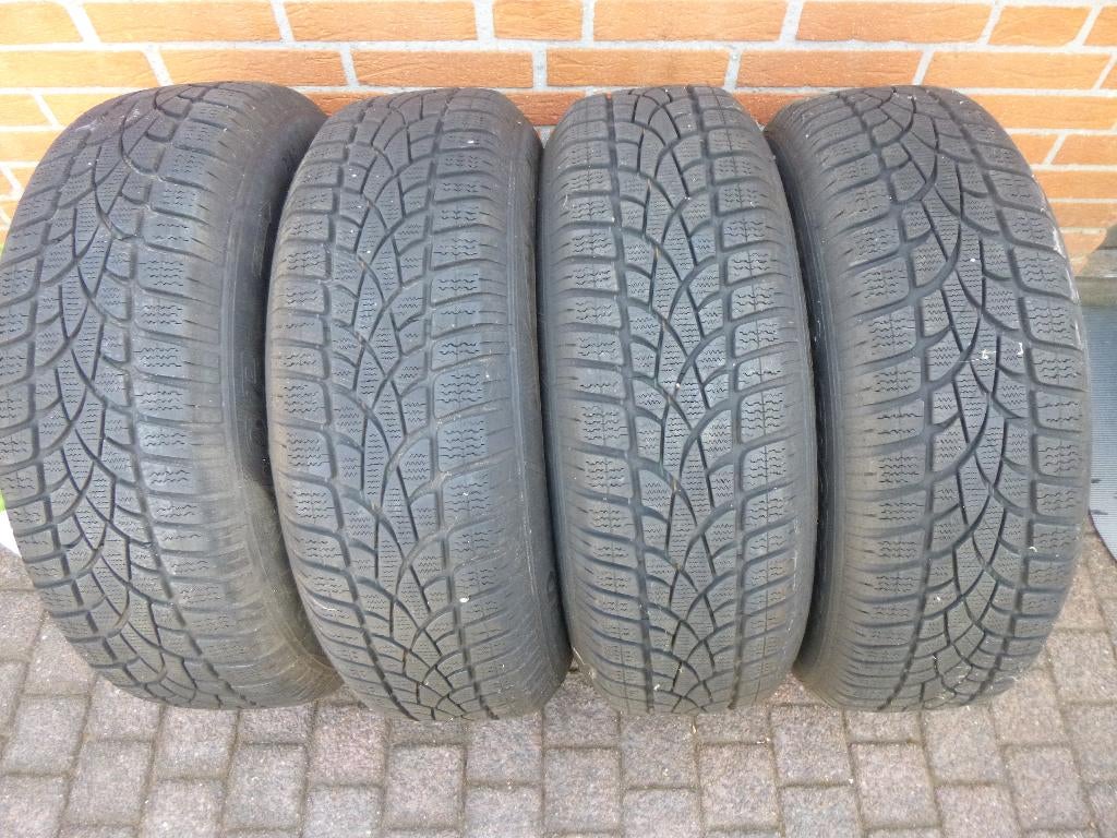 tekoop 4 sportwielen met winterbanden 215/70/R16 zie foto, Ophalen