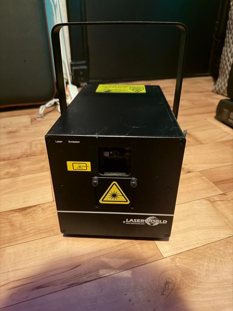 Laserworld cs8000rgb mk2, Ophalen of Verzenden, Zo goed als nieuw, Laser, Geluidgestuurd