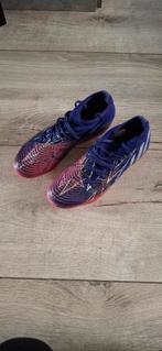 Voetbal schoenen, Maat XS of kleiner, Schoenen, Ophalen of Verzenden, Zo goed als nieuw