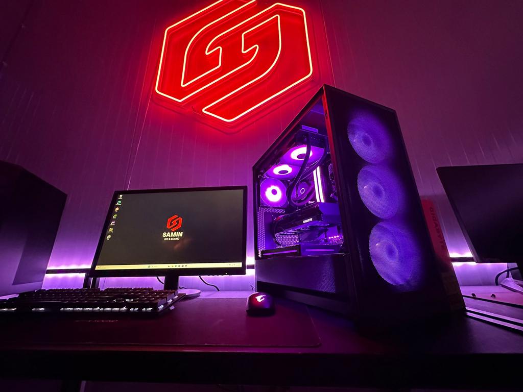 Custom Intel pc ( SAMIN ICT&SOUND ), Ophalen of Verzenden, Zo goed als nieuw