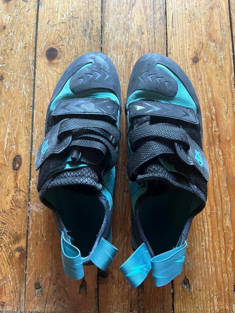 Boulder schoen maat 41,5, Sport en Fitness, Ophalen of Verzenden, Zo goed als nieuw, Klimsportschoenen