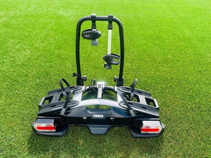 Thule velocompact 925 Fietsendrager kantelbaar, Auto diversen, Fietsendragers, Gebruikt, Trekhaakdrager, 2 fietsen, Brede banden
