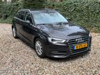 Audi A3 1.6 TDI 81KW Sportback 2013 Beluga Bruin, Auto's, Audi, Voorwielaandrijving, Stof, Zwart, 4 cilinders