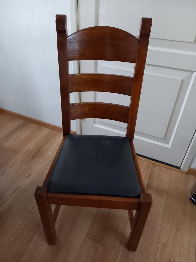 5 sterke eiken eetkamer stoelen, Ophalen