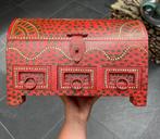 Indiase kist massief teak India polychroom beschilderd, Huis en Inrichting, Minder dan 50 cm, Ophalen of Verzenden, Schipluidenlaan 20 5035KJ Tilburg