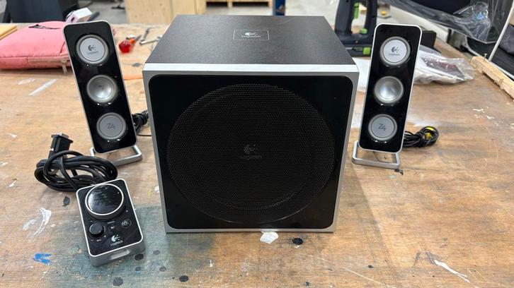 Logitech Z4 2.1 Computer Geluidsset - Zo goed als nieuw, Computers en Software, Pc speakers, Gebruikt, Audiokanaal 2.1, Ophalen