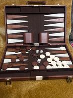 Luxe Backgammon Reisspel in Bruin Lederen Koffer, Een of twee spelers, Ophalen of Verzenden, Zo goed als nieuw, Reisspel